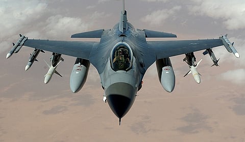 AI on aircraft: Artificial intelligence could help prevent terrifying mid-air drops in altitude. [Pixabay]