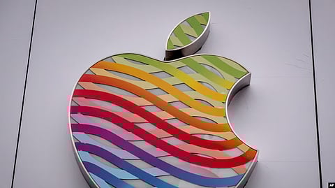 Apple shareholders: Apple shareholders rebuffed an attempt to pressure the technology trendsetter into joining President Donald Trump's push to scrub corporate programs [VOA]