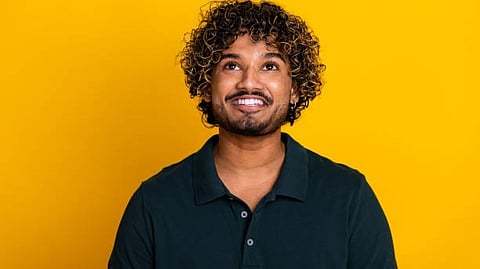 Work polo shirts are the best choice for every expert. It adds a stylish look. The comfort is there. [Pixabay]