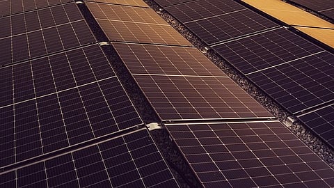 Solar guardrails: The world’s first photovoltaic guardrail might turn roads and highways into energy sources. [Pixabay]