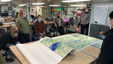 Oceanic Transform Fault: Woods Hole, Mass Being a geophysicist can sometimes feel like being a detective [Newswise]