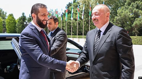 Official statements following Sharaa’s meeting with President Ilham Aliyev emphasized a new era in Syrian-Azerbaijani relations. 