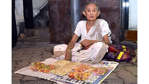 With no sound income in the family after her husband's death, Shila decided to sell home-made chips and snacks in the streets of Kolkata back in 2006. The then 80-year old daily travelled an hour journey from her home in Bally to reach the bustling Exide more at the heart of Kolkata.