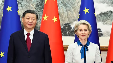 Chinese President Xi Jinping with European Commission President Ursula von der Leyen meet in Beijing in 2023 (file photo)