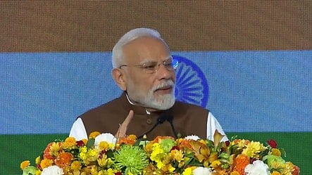 Pm modi at Japan forum.