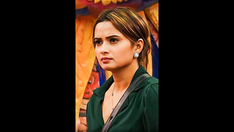 Bigg Boss 19: Neelam Giri hides “golden biscuits” inside her T-shirt during the task, male contestants lash out