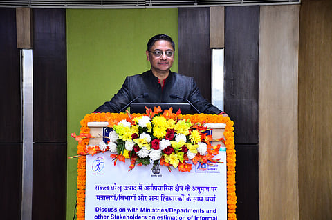 Sanjeev Sanyal giving an address
