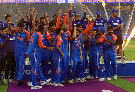 Dubai: Team India celebrates after winning the Asia Cup cricket final against Pakistan at Dubai International Cricket Stadium, United Arab Emirates, Sunday, Sept. 28, 2025