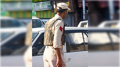 In another operation, Sopore Police carried out searches at the residences of two Jamaat-e-Islami (JeI)-linked individuals in the Zaloora area of Sopore, as part of its ongoing crackdown against separatist and militant networks.
