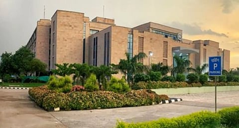 Representational Image of long shot photograph of AIIMS Bhopal 