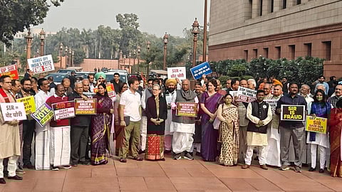 Several Opposition members such as Rahul Gandhi, Sonia Gandhi, Mallikarjun Kharge and others stage a protest outside the Parliament House, demanding immediate discussions on SIR.