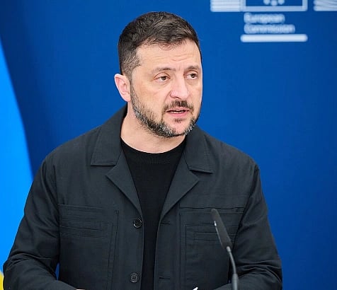 Image of Ukranian President Zelenskyy from 17 August 2025, Ursula von der Leyen, President of the European Commission, received Volodymyr Zelenskyy, President of Ukraine. Together, they gave a press point.