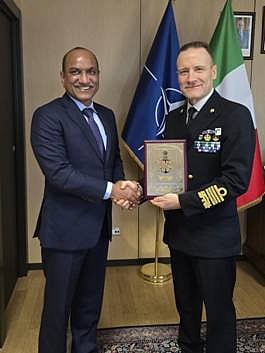 रक्षा उत्पादन सचिव ने इटली में रक्षा अधिकारियों से की महत्वपूर्ण मुलाकात