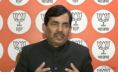 भारत युद्ध का नहीं, बुद्ध का देश, हमें अपने नागरिकों की चिंता: भाजपा प्रवक्ता शाहनवाज हुसैन