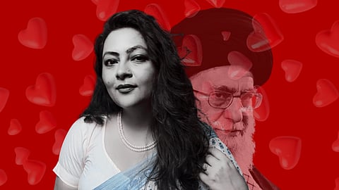 Photo of Arfa Khanum Sherwani with hearts and Ayotollah khamenei