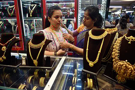 Gold, silver prices climb up to 2 pc ahead of Fed meet