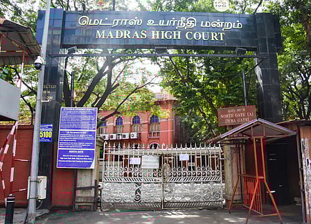 DMK MP moves Madras HC for ED probe against 9 AIADMK leaders