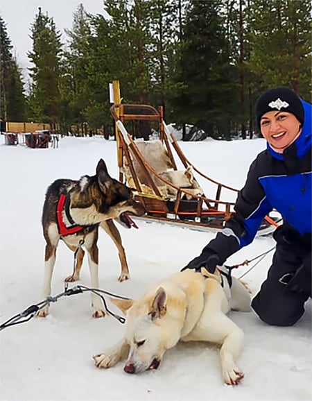 Bhagyashree enjoys wolf-driven sleigh ride during romantic Finland getaway with Himalay