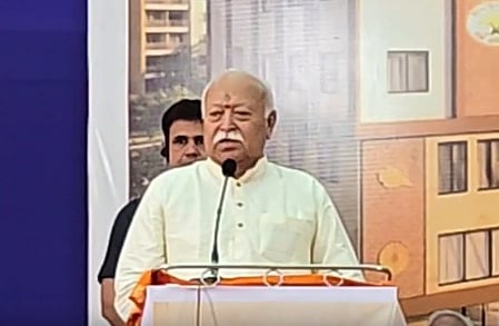 ‘India should play a mediator’: Congress, SP back Mohan Bhagwat’s statement on ongoing war