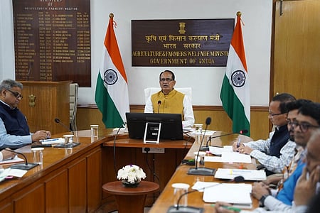 Centre reviews crop damage due to unseasonal rain, assures MSP procurement and relief to farmers