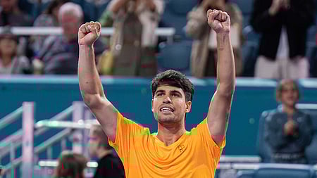Carlos Alcaraz eases past Joao Fonseca in first meeting with rising Brazilian star in the Miami Open on Friday night. Photo credit: ATP Tour