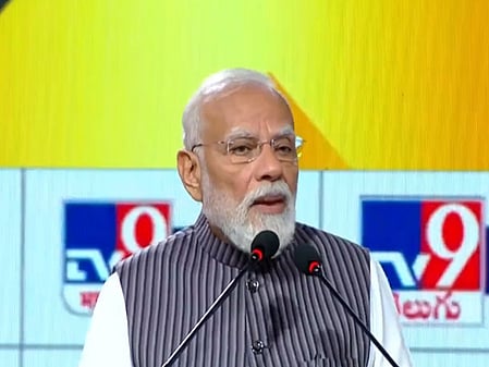 PM Modi hits out at Cong over oil bonds, flags Rs 3 lakh-cr burden