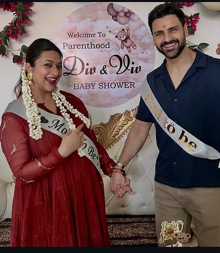 Mommy-to-be Divyanka Tripathi radiates pregnancy glow at surprise baby shower party
