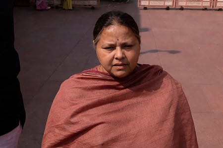 RJD takes jibe at Nitish Kumar for retaining JD-U presidency