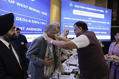 West Bengal CEO felicitates CEC Gyanesh Kumar on a trip to review poll preparedness ahead of the 2026 Bengal Election.
