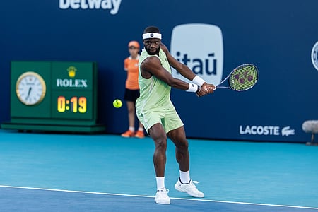 Tiafoe sets Sinner Miami QF showdown, Zverev prevails in two tie-breaks