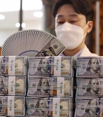 S. Korean currency gains against US dollar amid talks to end Iran war
