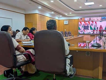 Karnataka flags LPG shortage, seeks higher allocation at PM-CMs meet