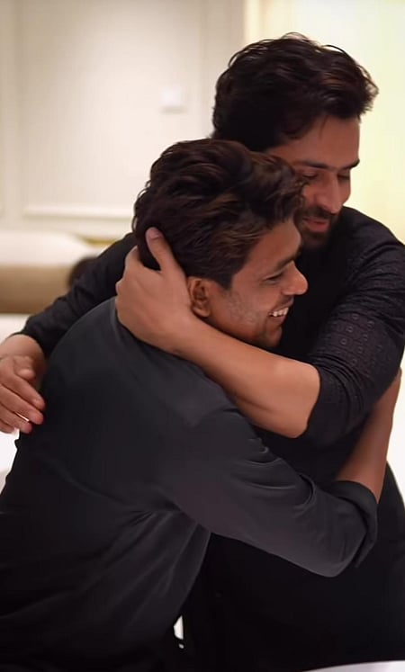 Dipika Kakar, Shoaib Ibrahim host Dhurandhar singer Shahzad Ali, singer sings ‘Karvaan’ for them