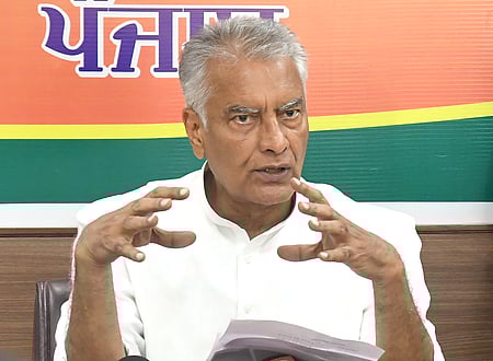 Punjab weakening death case of warehousing official, says BJP leader Jakhar