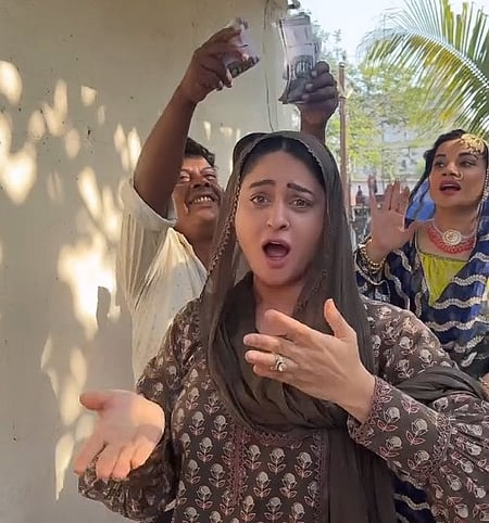 Mahhi Vij channels her inner Sridevi as she recreates ‘Naam Mera Premkali’ with ‘Seher’ cast