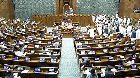 Opposition protesting in Lok Sabha