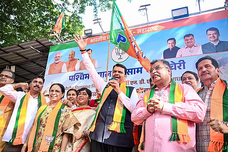 Maharashtra CM Fadnavis hails BJP victory in Bengal as