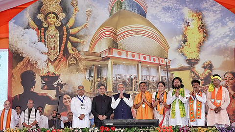 members of the BJP government in West Bengal on stage
