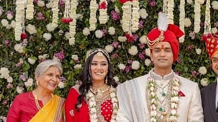 In the image Twisha Sharma is shown with her in laws