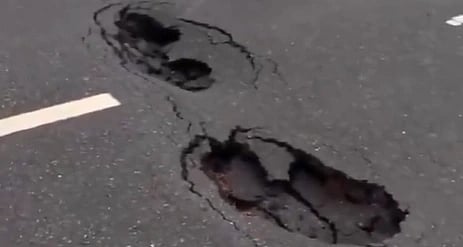 Two big Potholes in the Delhi-Dehradun Expressway