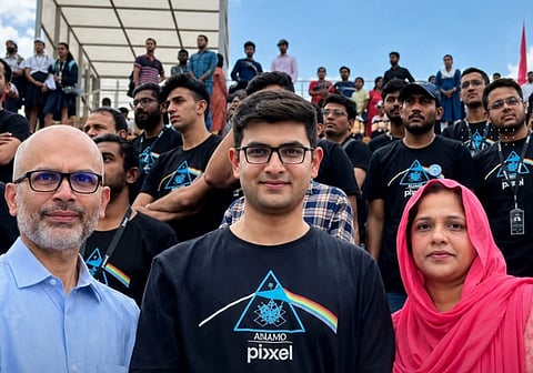 Awais Ahmed and his college batchmate, Kshitij Khandelwal laid the foundation of Pixxel in 2018.