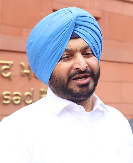 Union Minister Ravneet Singh Bittu resigns from the Union Council of Ministers