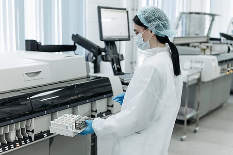 Illustration representing biotech companies selecting a clinical research organization (CRO) partner for clinical trial management and regulatory support