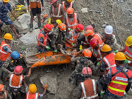 Image of rescue workers working together in Nepal 