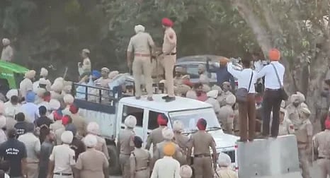 In the image Punjab police is shown taking the body of Daljit Singh away from family