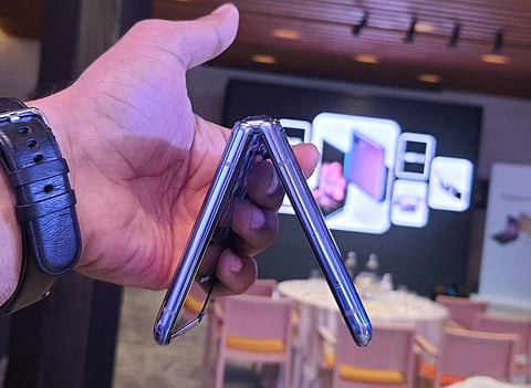 New Samsung Foldable Smartphone “Galaxy Z Flip” Goes Out of Stock in Minutes During First Sale in India