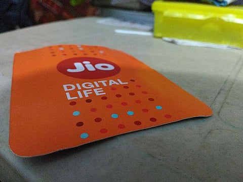 Reliance Jio Grabs Top Subscription Base Despite Voice Call Charges