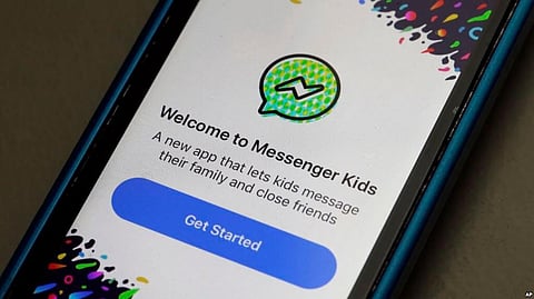 Facebook Forges Ahead With Kids App Despite Expert Criticism