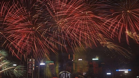 FireWorks, Parties and Festivities mark New Year 2017 across the Globe