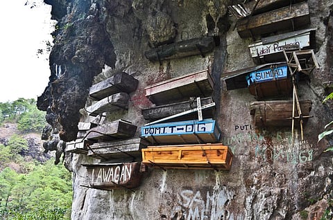 131 hanging coffins found in China